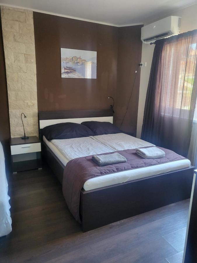 Villa Garden Вир Екстериор снимка