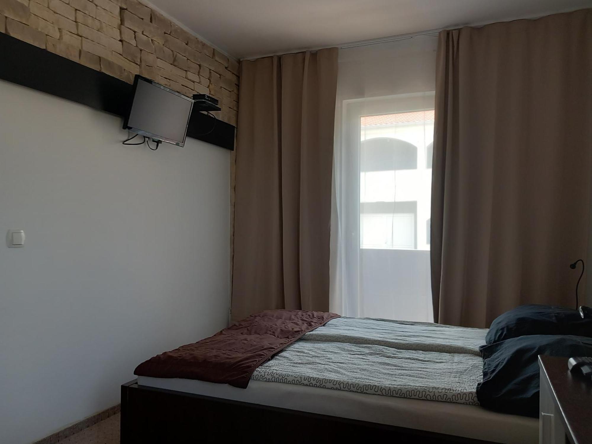 Villa Garden Вир Екстериор снимка